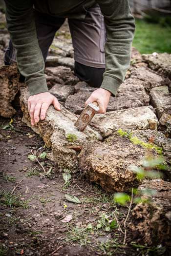 natursteinmauer-fundament