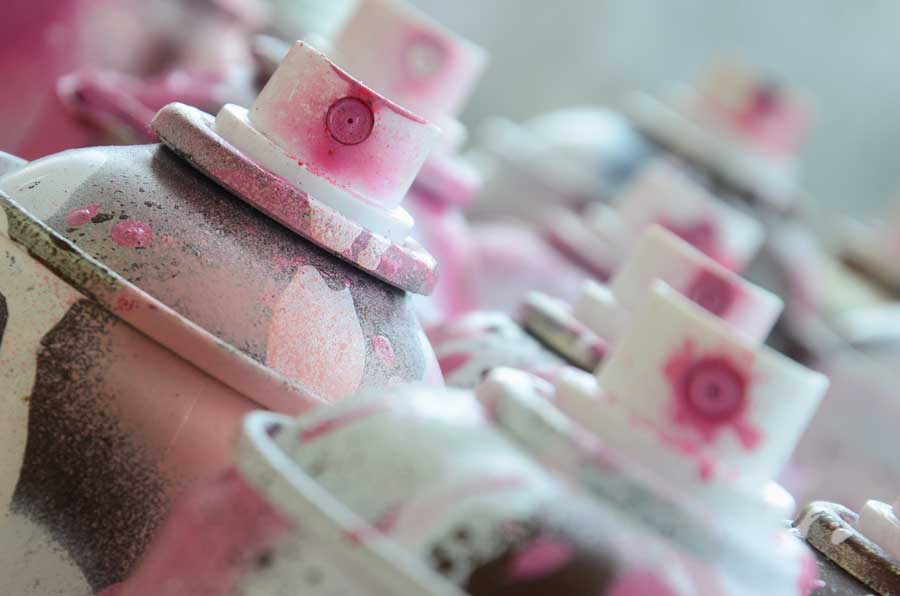 leere-spraydosen