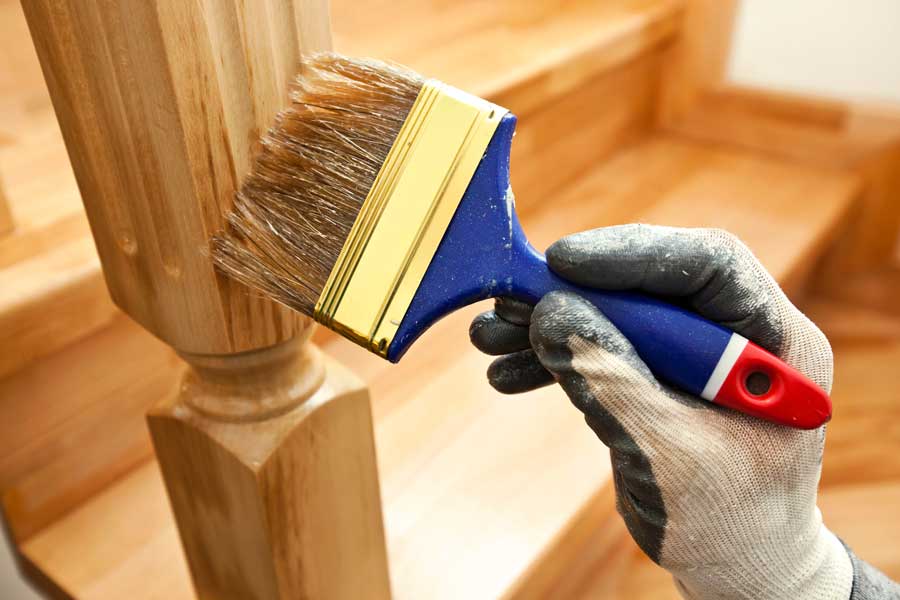 Holztreppe streichen mit trendigen Farbkombinationen Holztreppe streichen mit trendigen Farbkombinationen