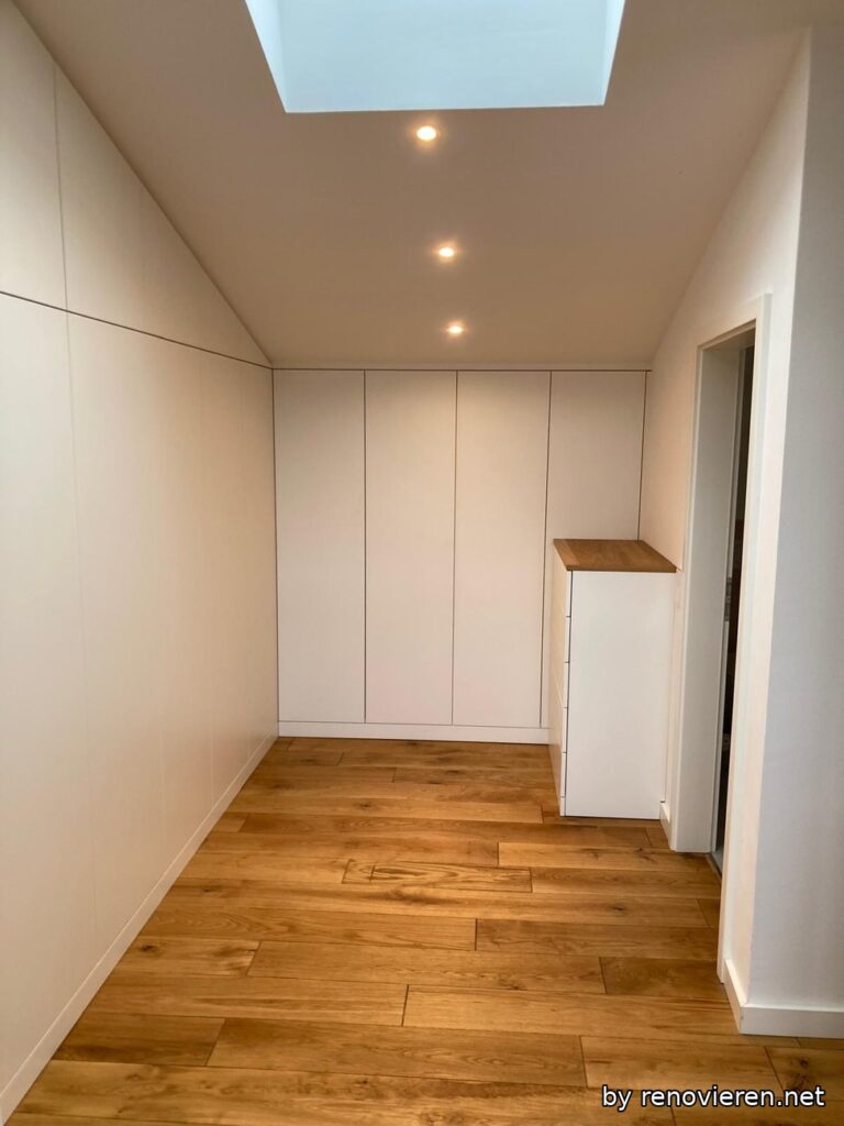 einbauschrank in dachschräge